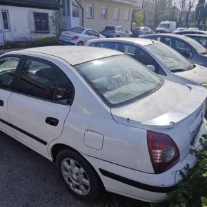 Hyundai Elantra 2.0