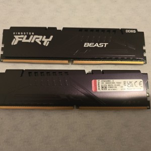 Intel core I9 12900K ( 300Eur ) socket 1700 s 32GB DDR5 RAM ( 100 EUR)