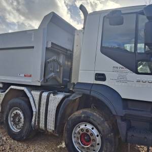 Iveco Trakker