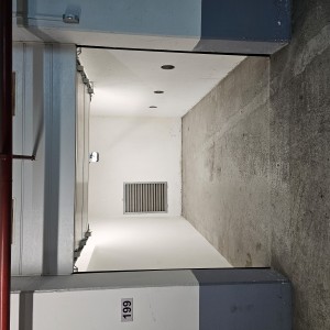 Iznajmljujem garažu - Knežija