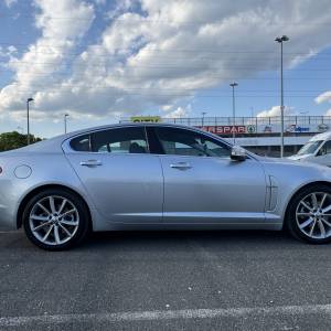 JAGUAR XF 2,7D 2008 GOD