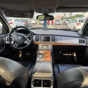 JAGUAR XF 2,7D 2008 GOD