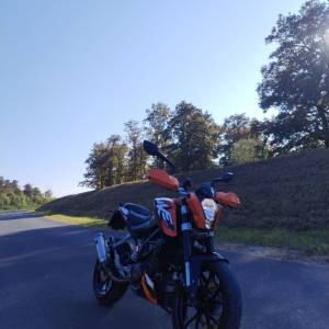 Ktm duke 125