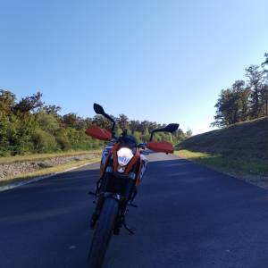 Ktm duke 125