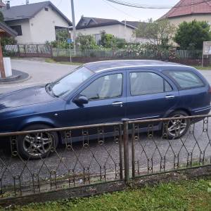Lancia Lybra 2.4 jtd