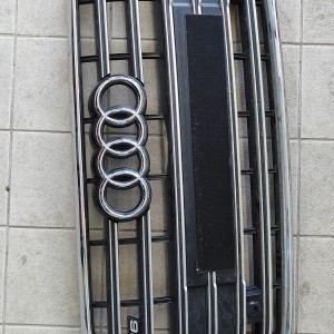 Maska Audi S6