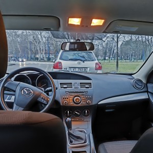 Mazda 3, dizel, 2013. godište, hitno prodajem