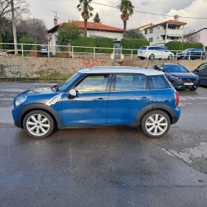 MINI COOPER COUNTRYMAN