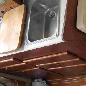 Motorni jedrenjak FERRETTI Altura 33