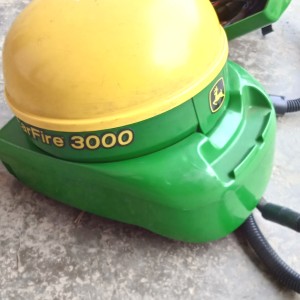 Navigacija John Deere StarFire 3000 prijemnik