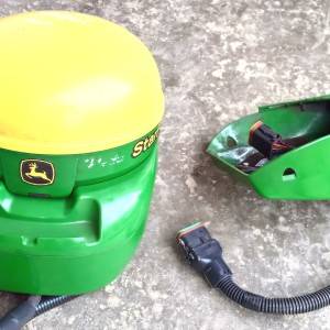 Navigacija John Deere StarFire 3000 prijemnik