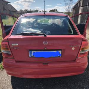 Opel Astra 1.4, klima, reg 04/2026, 1800 eura