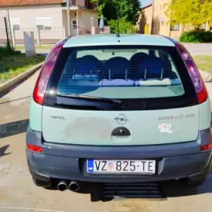 OPEL CORSA. DIESEL. REG: GOD DANA.