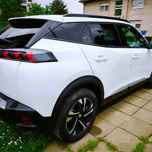 PEUGEOT 2008 1.5 HDI AUTOMATIC