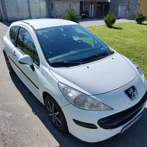PEUGEOT 207 1,4 HDI