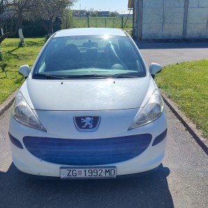 PEUGEOT 207 1,4 HDI