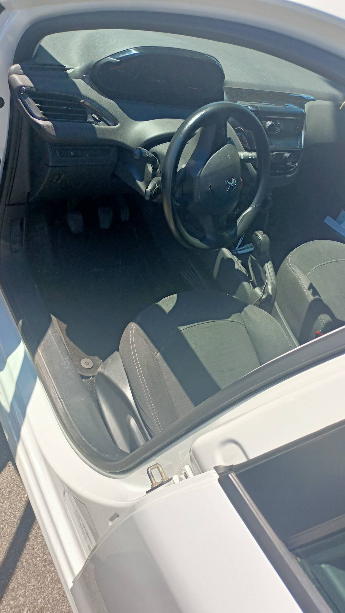 Peugeot 208 1.4 HDI