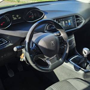 Peugeot 308 SW 1.6 HDI allure...registriran do 03.2026