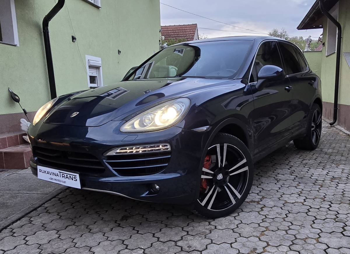 Porsche Cayenne 3.0 d RADAR, KAMERE, ACC, ALU 21, KUKA, mog. zamjena