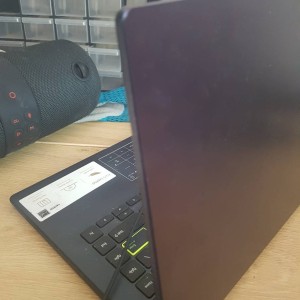 Prodajem Asus laptop rabljeni42