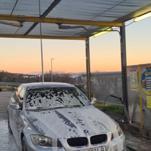 Prodajem bmw e90