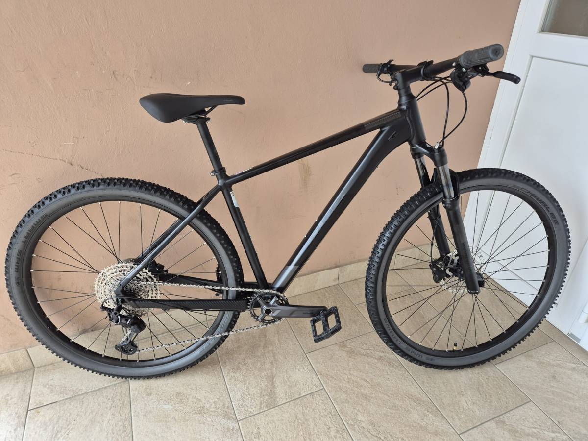 Prodajem MTB CUBE Atention SL