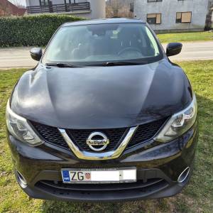 Prodajem Nissan Qashqai 1.5 dCi 2017. god, 12700 km, servisna knjižica