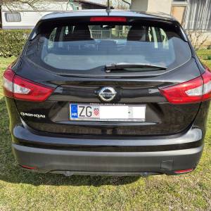 Prodajem Nissan Qashqai 1.5 dCi 2017. god, 12700 km, servisna knjižica