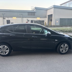 Prodajem opel Astru K enjoy, 2018 god