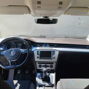 Prodajem passat b8 variant 2.0 TDI