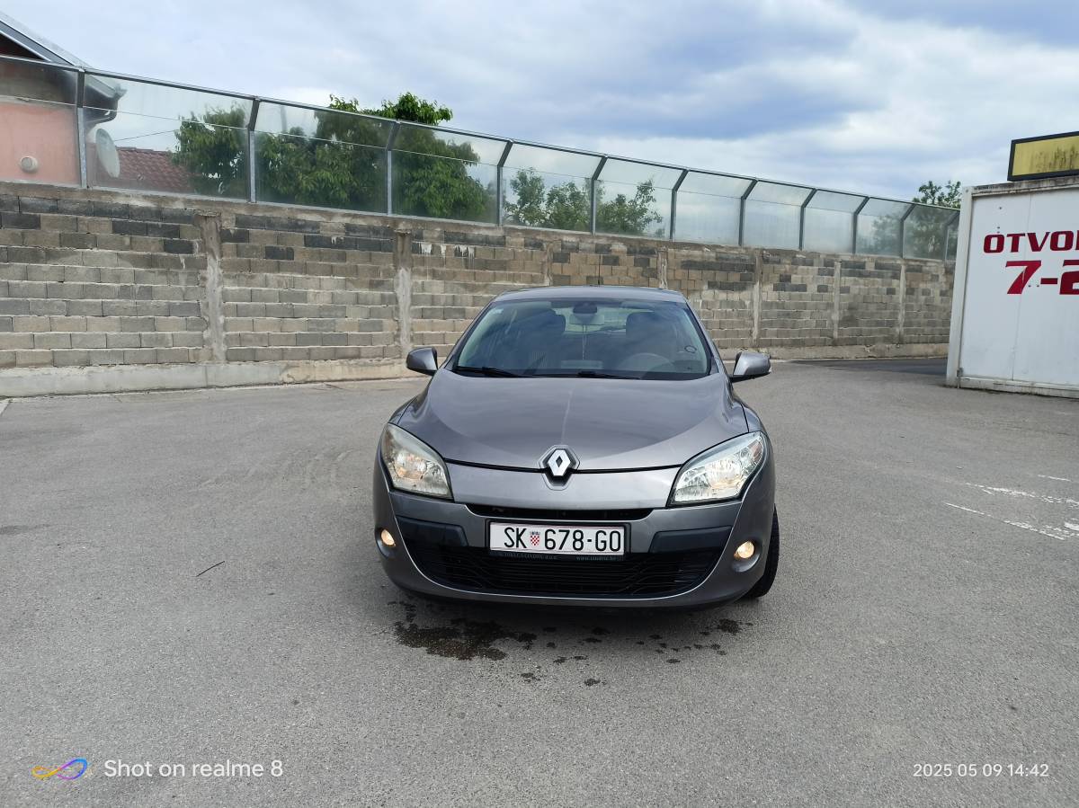 Prodajem Renault Megane