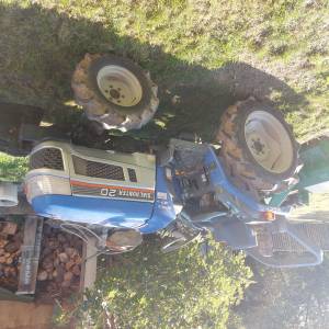 Prodajem Traktor iseki