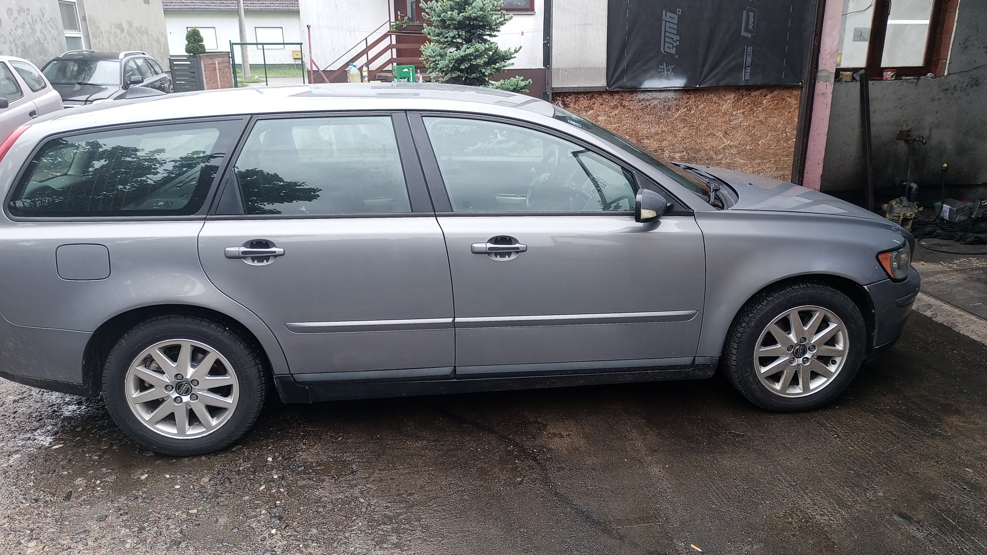 Prodajem Volvo V50