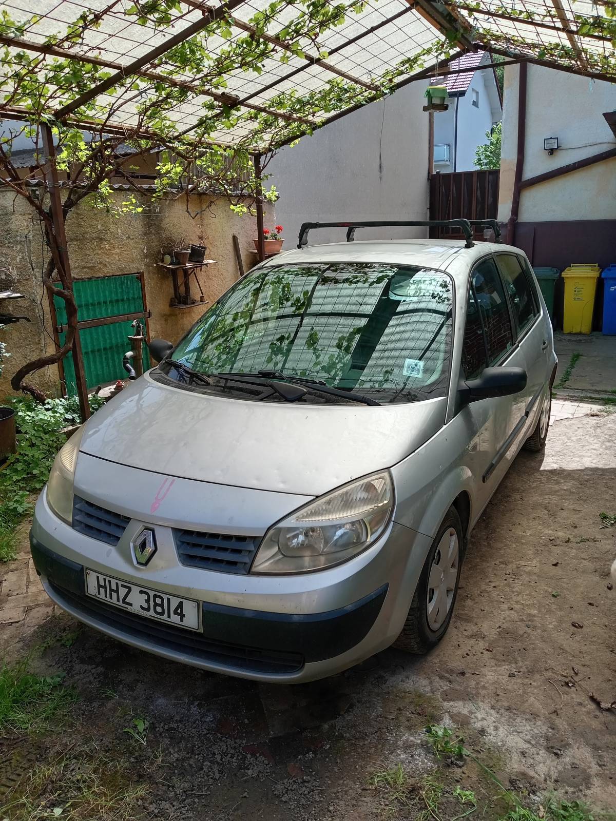 Prodajem za dijelove Renault Scenic (u voznom stanju)