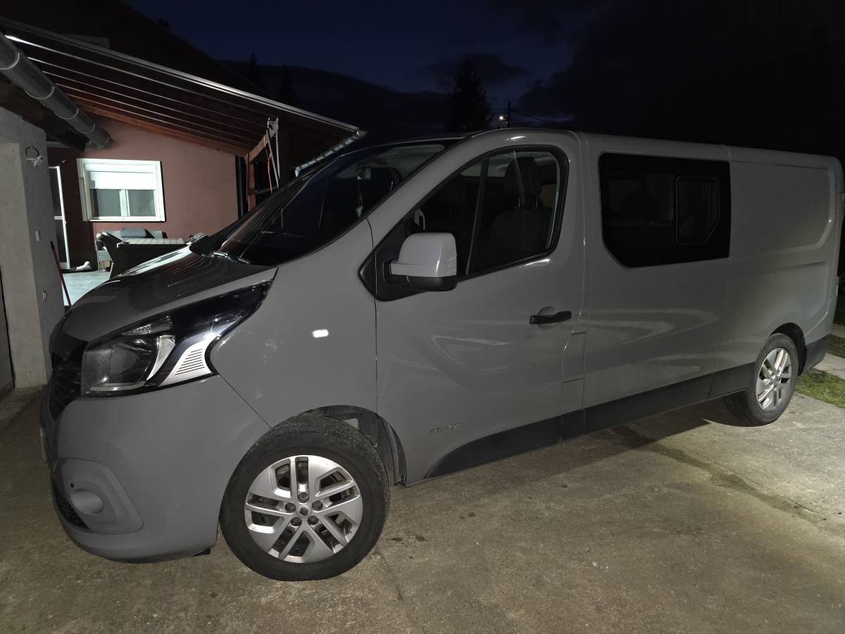 Renault trafic