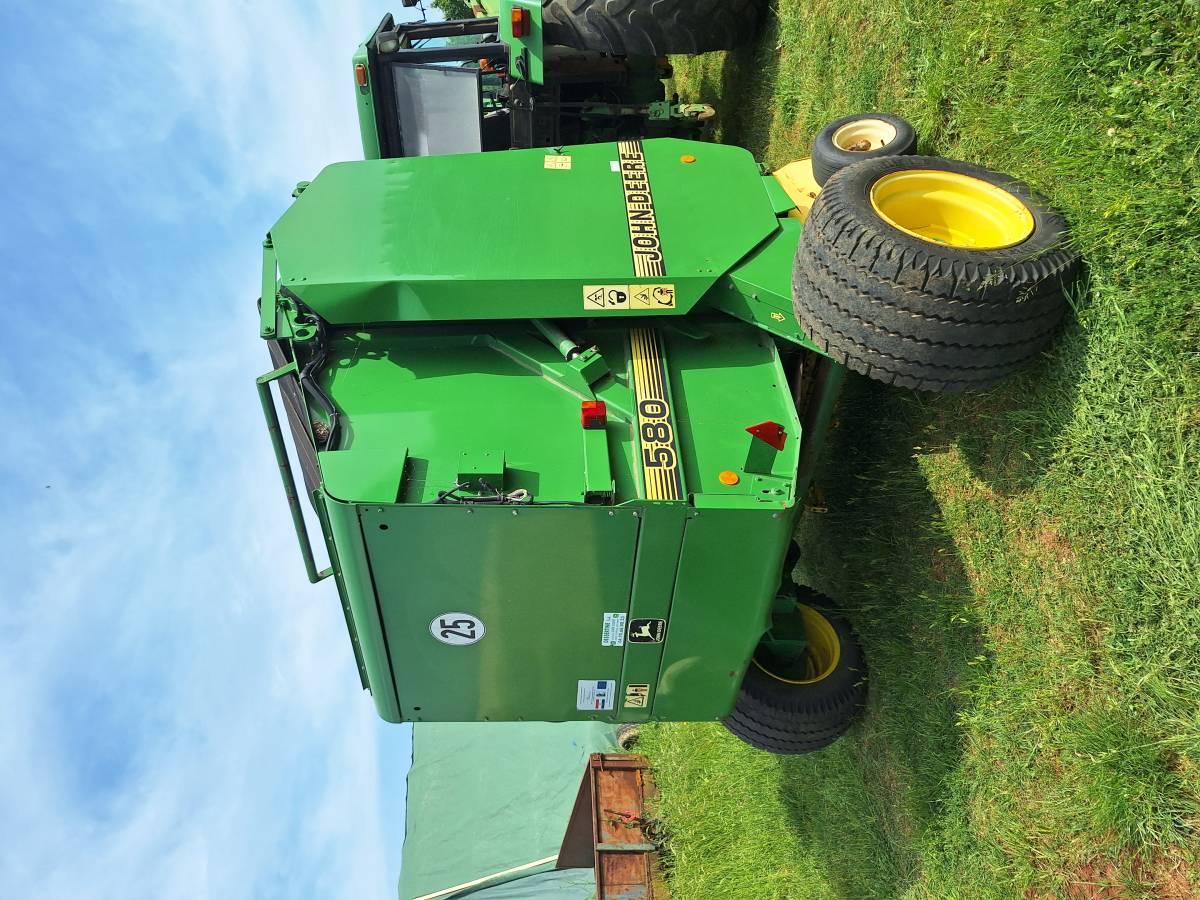 ROLOBALIRKA JOHN DEERE