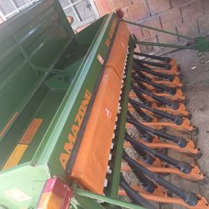 Sijačica AMAZONE D8