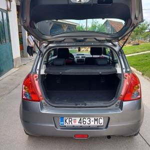 Suzuki Swift 1.3, 68kw 2008.g