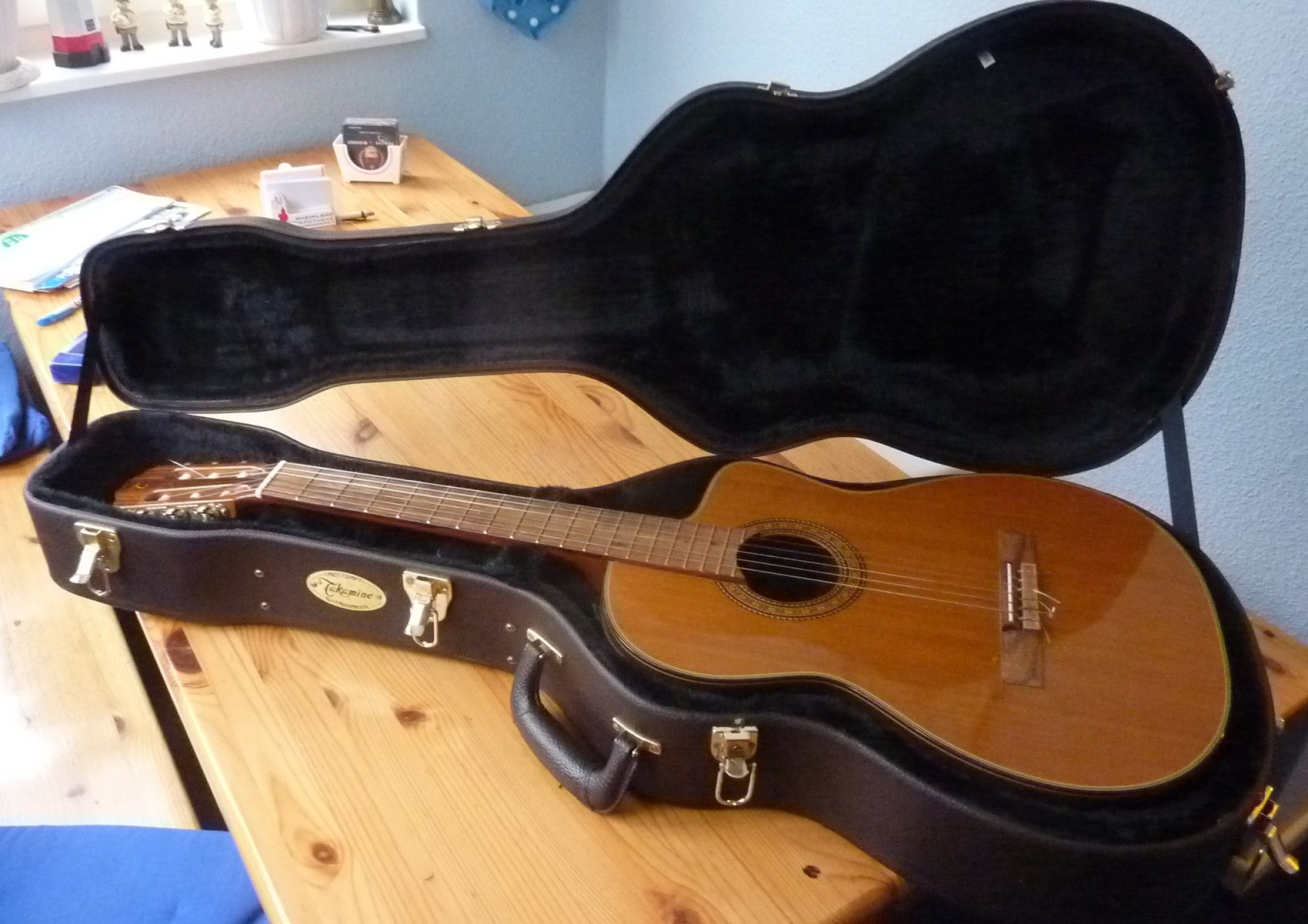 Takamine TC132SC