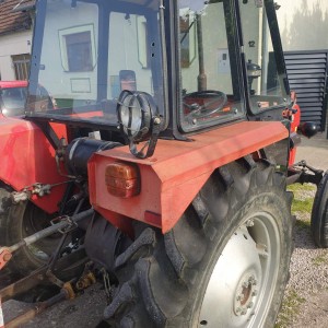 Traktor 42 DI TAFE