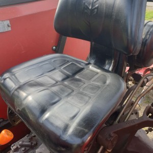 Traktor 42 DI TAFE