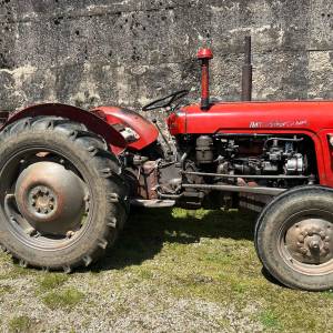 Traktor Ferguson IMT 533