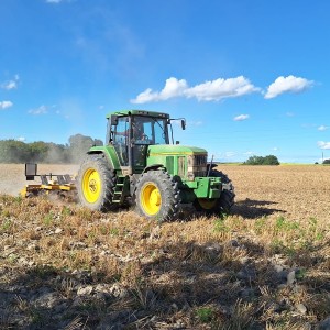 Traktor John Deere 7800