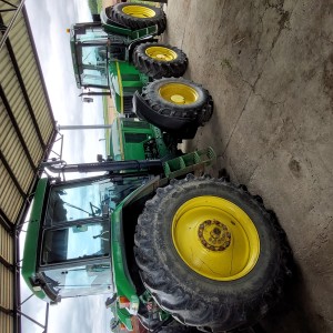 Traktor John Deere 7800