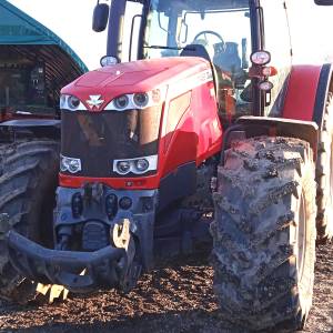 Traktor Massey Ferguson 8650