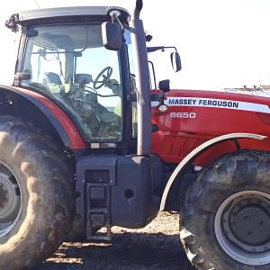 Traktor Massey Ferguson 8650