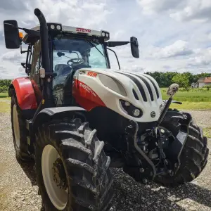 Traktor Steyr 6145 Profi Clasic