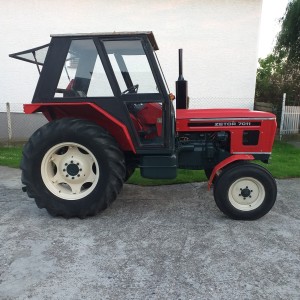 traktor zetor 7011 84 godna