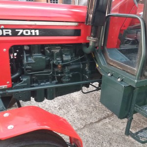 traktor zetor 7011 84 godna