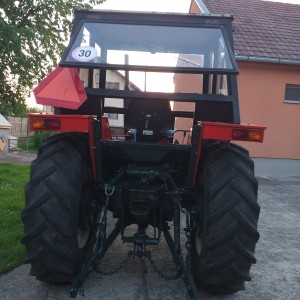 traktor zetor 7011 84 godna